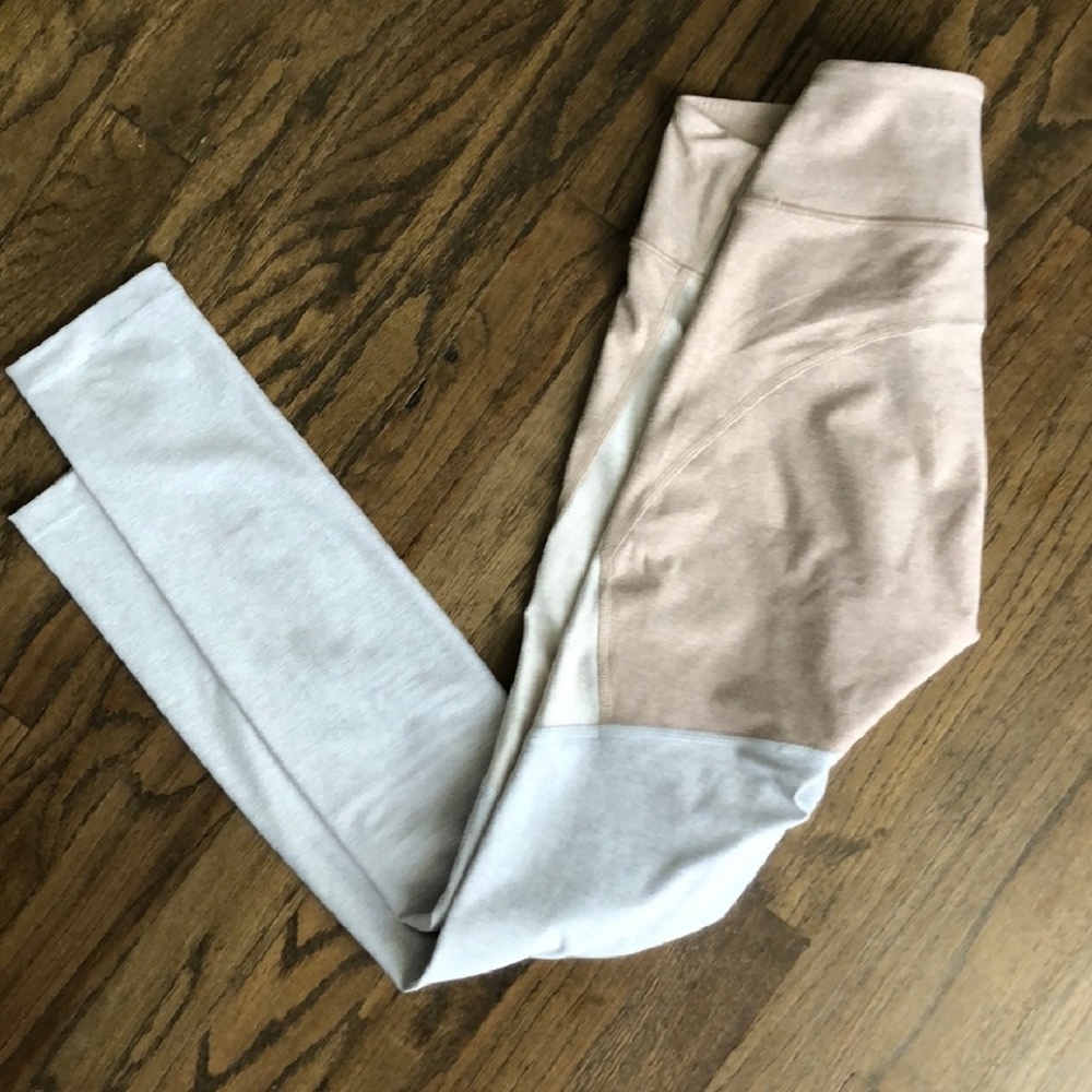 NWOT Outdoor Voices 7/8 Tri-tone leggings - Picture 5 of 8
